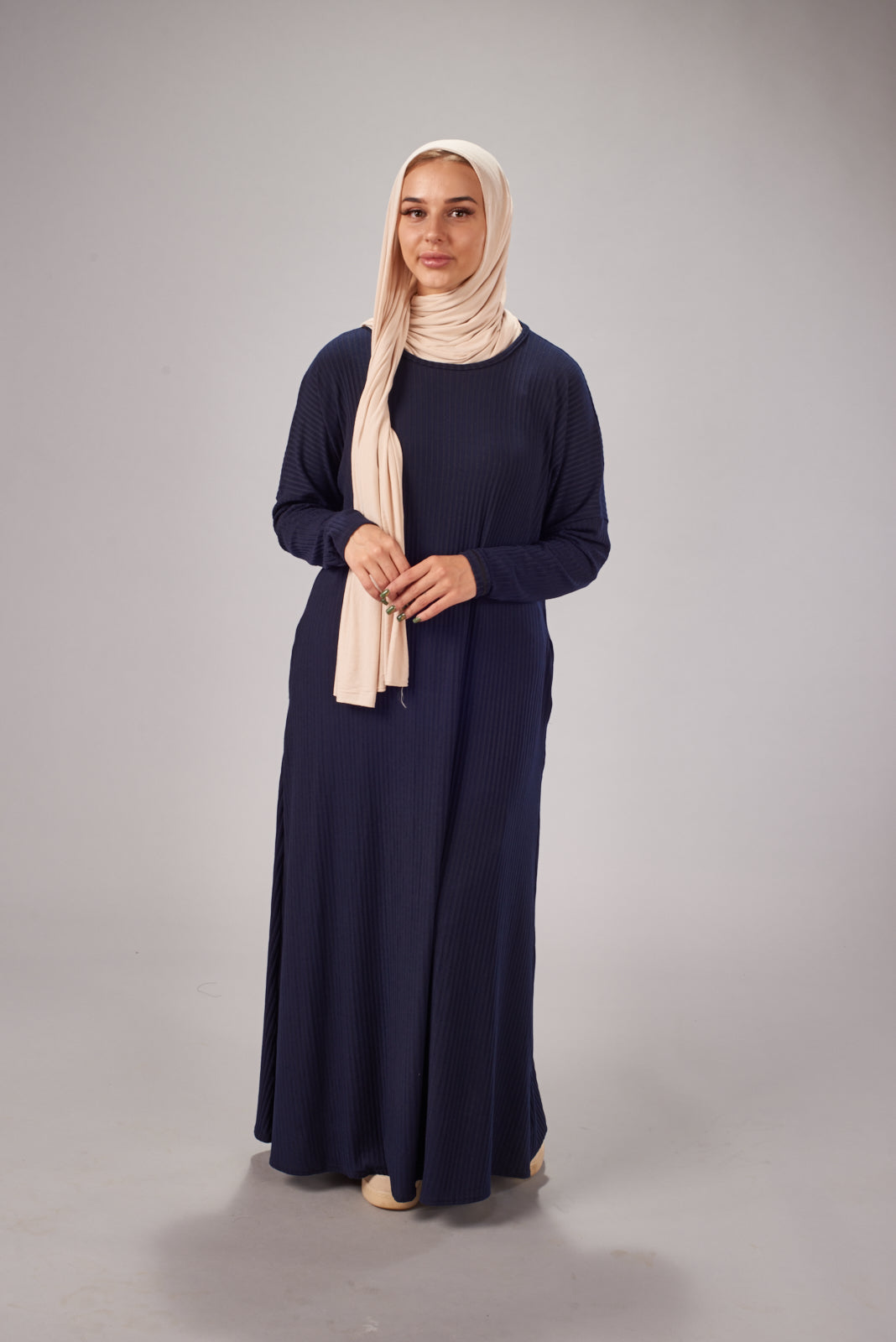 Asah Maroon/Navy Ribbed Abaya