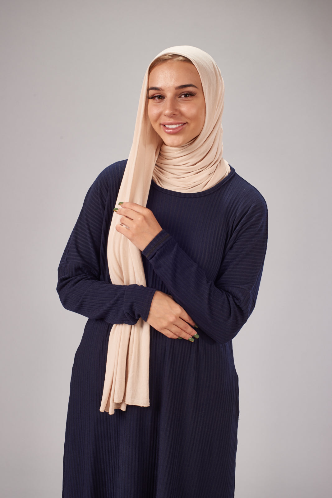 Asah Maroon/Navy Ribbed Abaya