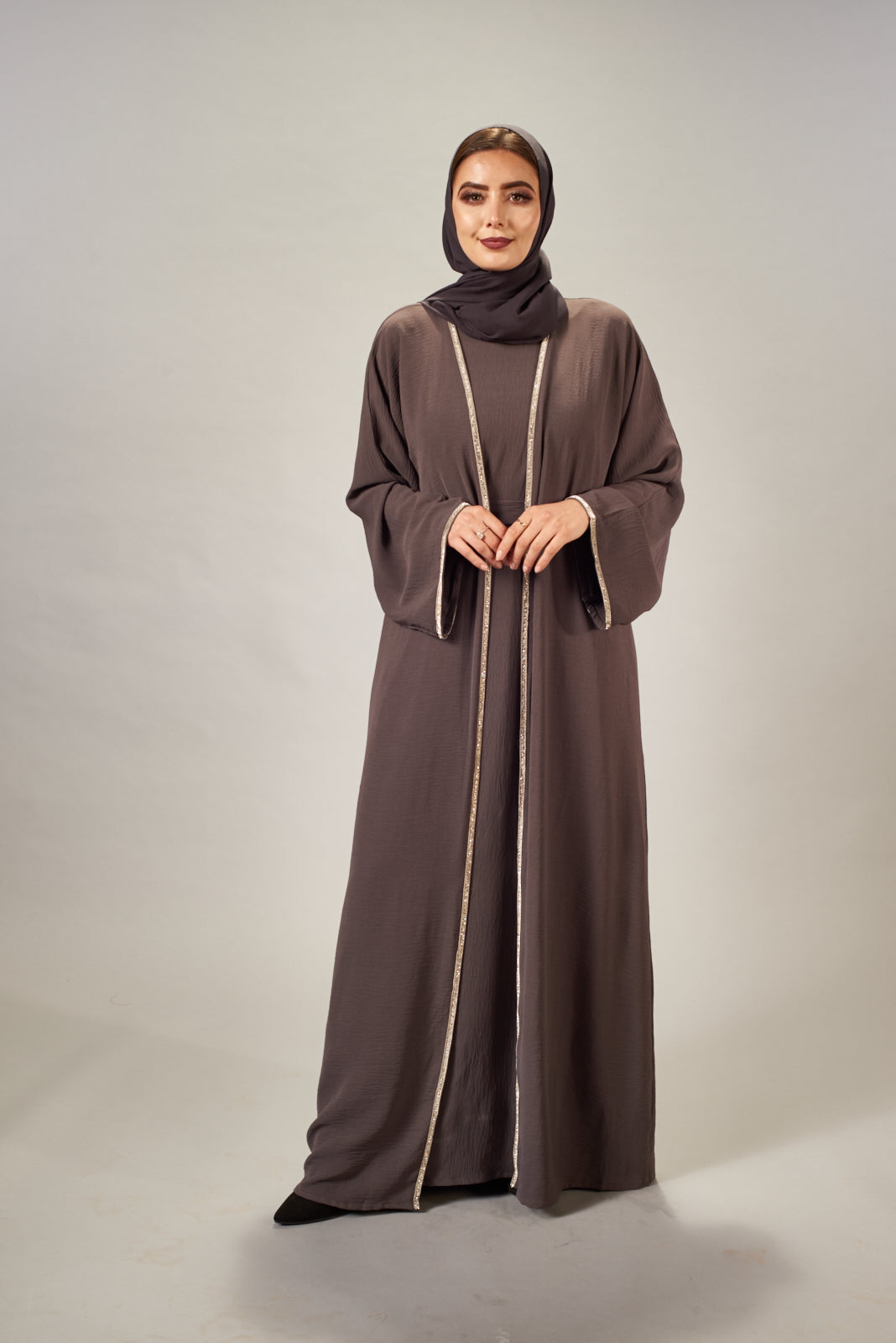 Manfa cloak Abaya