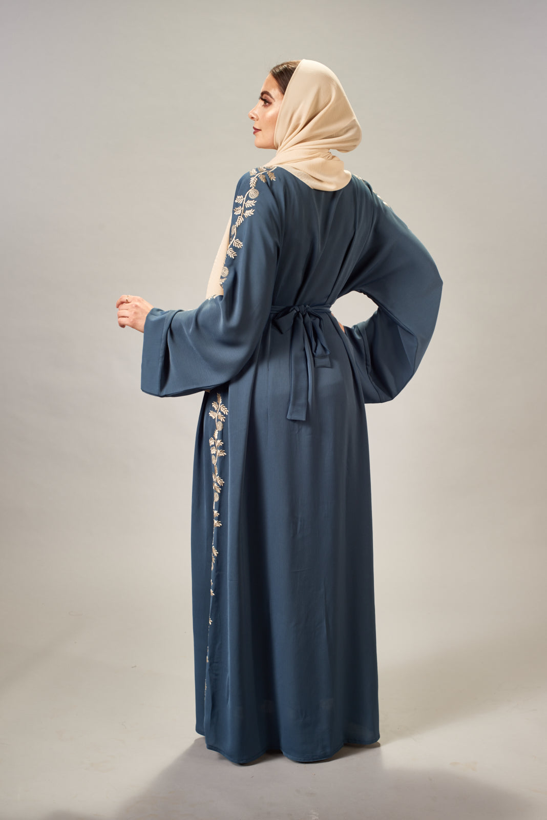 Rukhsana Embroidered Abaya